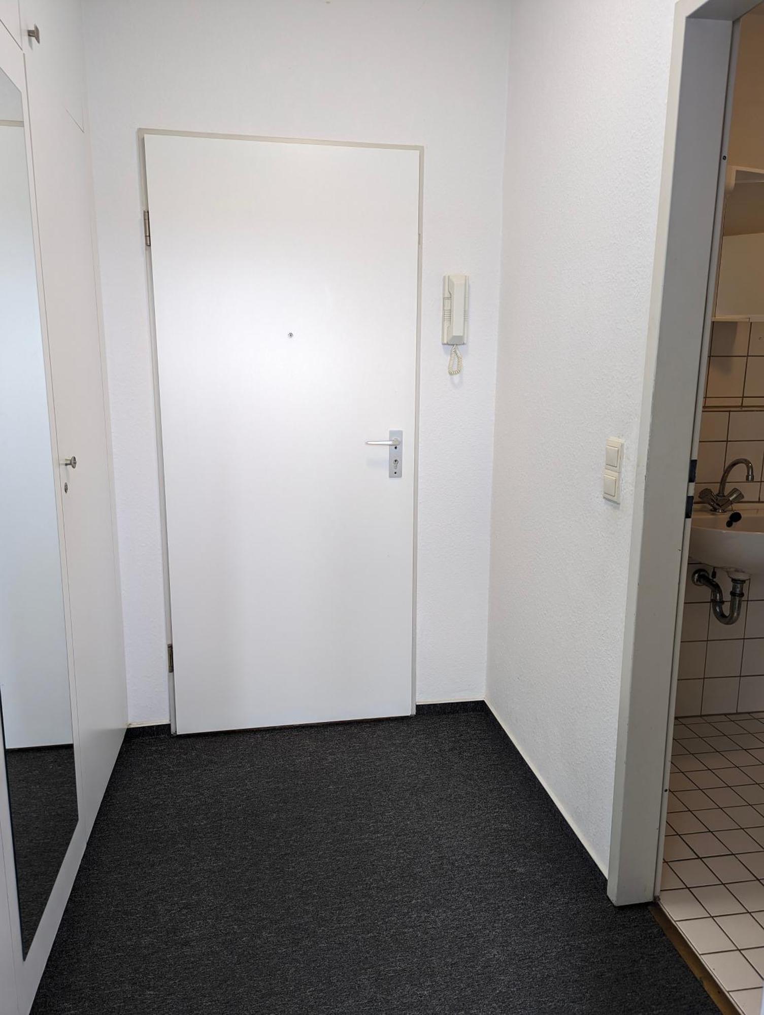 & Lift - Hoeft Apartment *