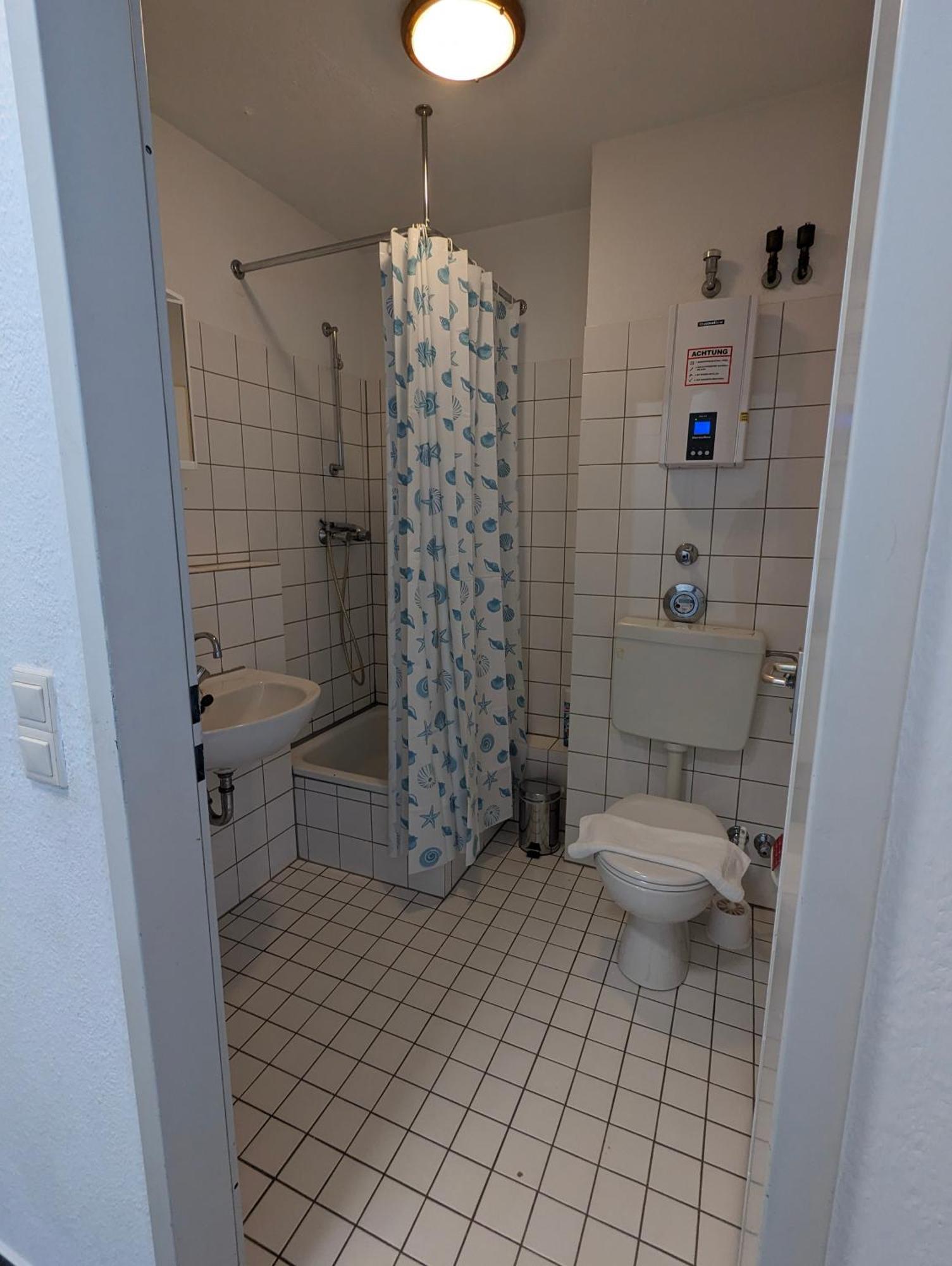 & Lift - Hoeft Apartment Wuppertal